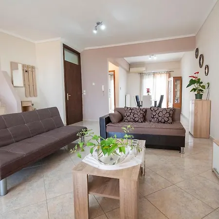 Persa Maisonette By Travel Pro Services- Halkidiki * 尼亚·蒙达尼亚